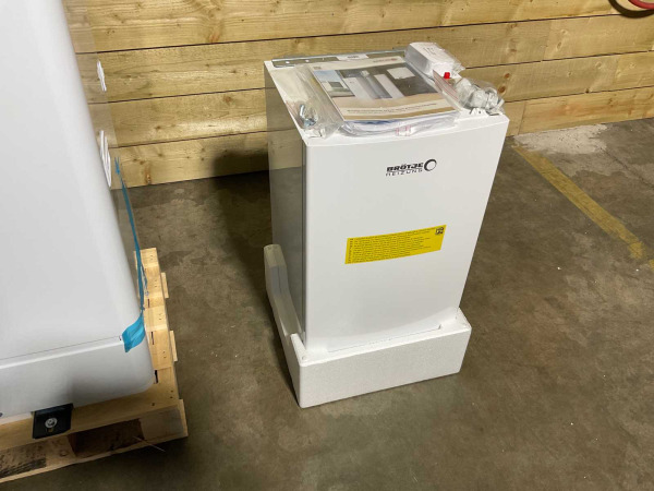 lucht/water-warmtepomp 11kW BLW Mono met verwarmelement – foto 6 – kavel bij XL Auctions