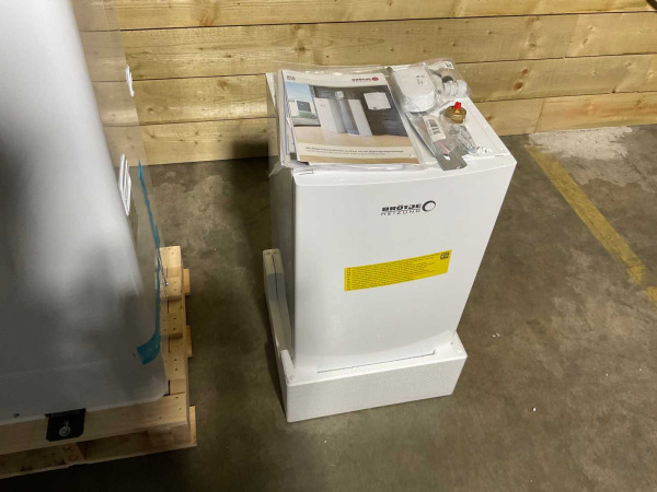 lucht/water-warmtepomp 6kW BLW Mono met verwarmelement – foto 8 – kavel bij XL Auctions