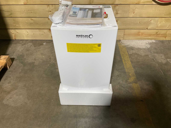 lucht/water-warmtepomp 8kW BLW Mono met verwarmelement – foto 8 – kavel bij XL Auctions