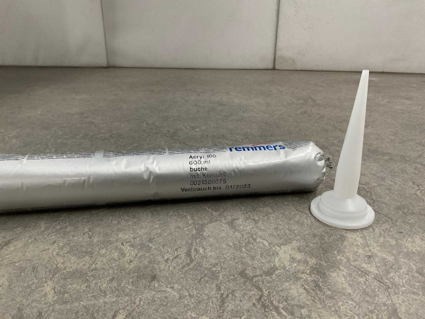 24x Remmers Acryl 100 acrylaatkit voor hout 600ml – foto 3 – kavel bij XL Auctions