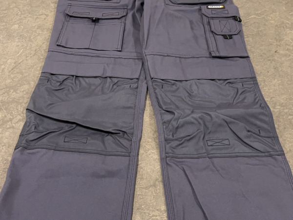 2x Dassy werkbroek maat 48 Texas grijs – foto 4 – kavel bij XL Auctions