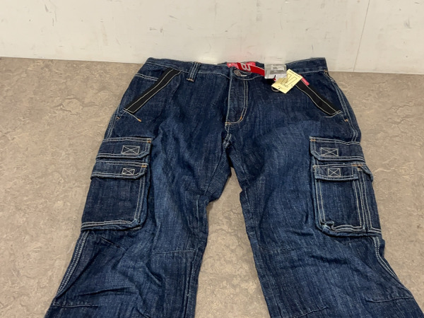 Brams Paris werkbroek maat 36-36 set 2-delig donkerblauw – foto 6 – kavel bij XL Auctions