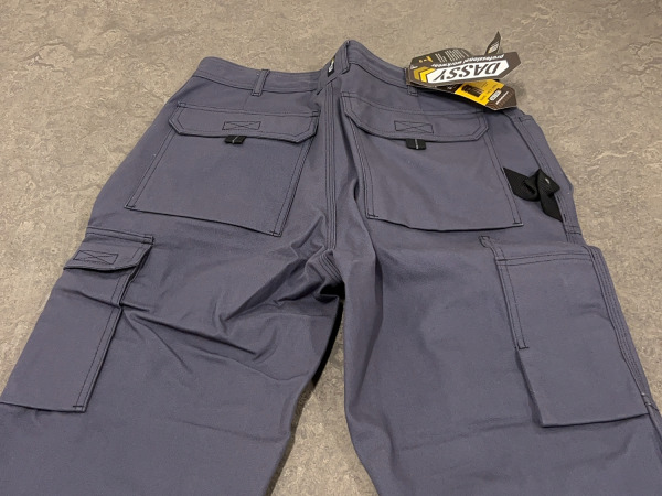 2x Dassy werkbroek maat 48 Texas grijs – foto 6 – kavel bij XL Auctions