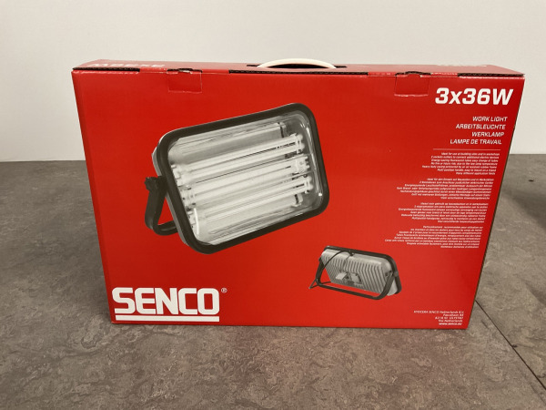 2x Senco bouwlamp 3x36 watt – foto 2 – kavel bij XL Auctions