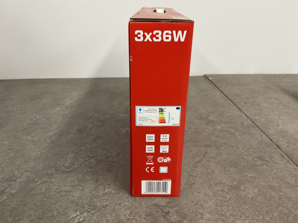2x Senco bouwlamp 3x36 watt – foto 3 – kavel bij XL Auctions
