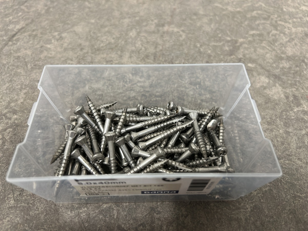 4x Gamma vlonderschroef ø5x40mm rvs 100-pack – foto 2 – kavel bij XL Auctions
