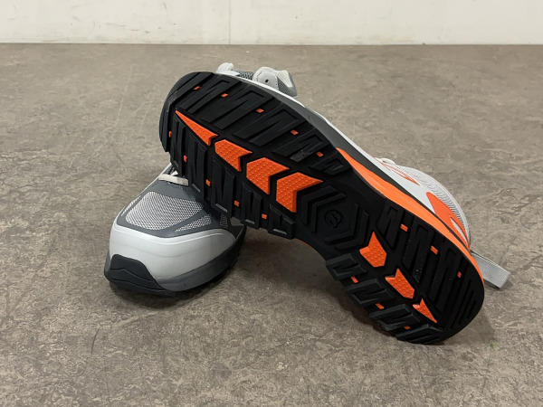 Bata veiligheidsschoen maat 39 S1P SportMates – foto 5 – kavel bij XL Auctions