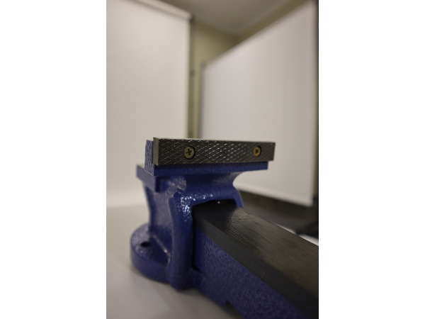 Bankschroef / Handbankschroef - Staal - 100 mm - Blauw – foto 2 – kavel bij XL Auctions
