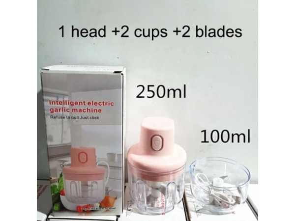 Accu voedsel keukenhakker 250ml – foto 6 – kavel bij XL Auctions