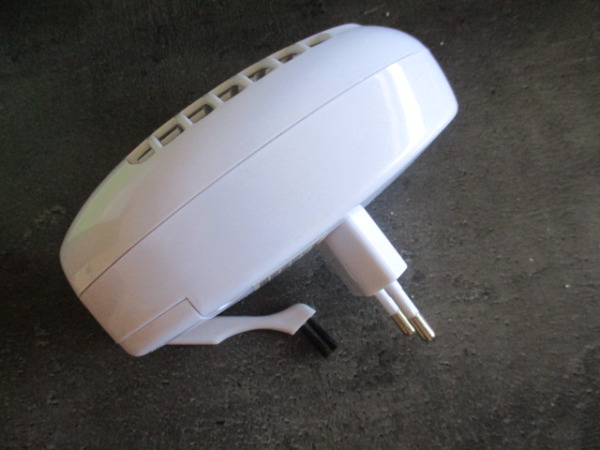 10x Plug-in muggenlamp/nachtlampje 230volt – foto 4 – kavel bij XL Auctions