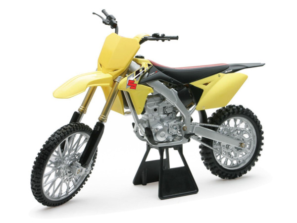 Suzuki Rm-z450 schaalmodel 1:6 – foto 2 – kavel bij XL Auctions