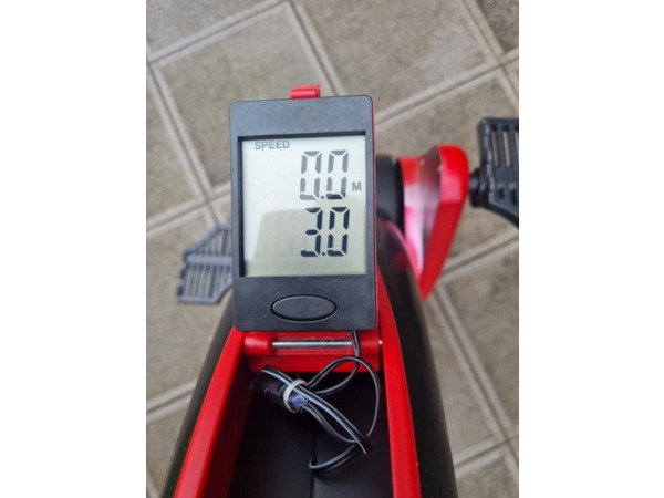 Hometrainer met digitaal display – foto 2 – kavel bij XL Auctions