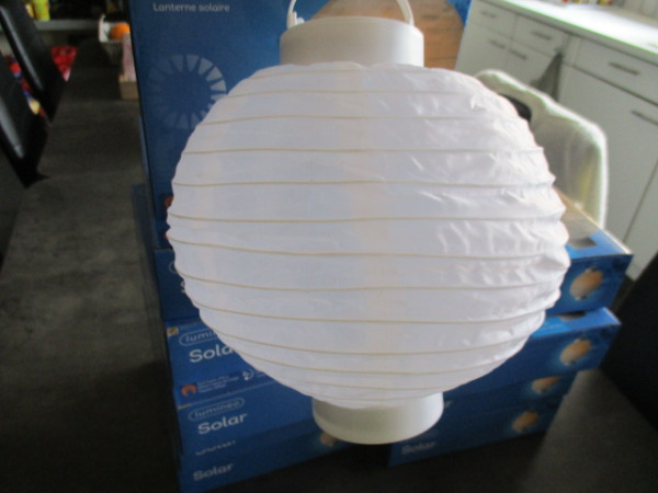 5x Buitenverlichting op zonenergie bol 23cm vlameffect – foto 2 – kavel bij XL Auctions