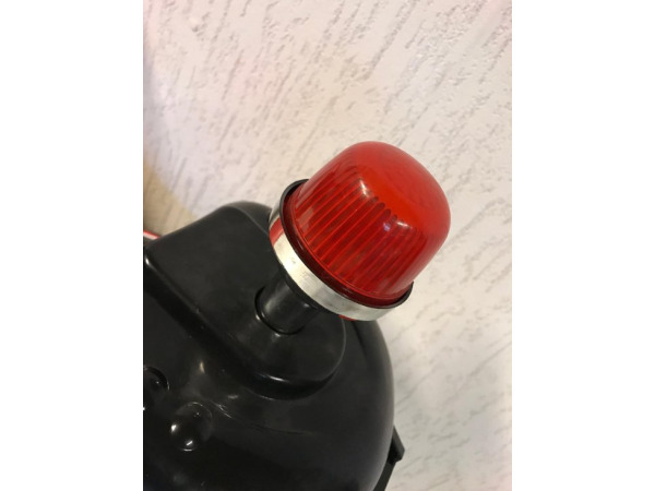 Accu scooter politie met licht en geluid – foto 5 – kavel bij XL Auctions