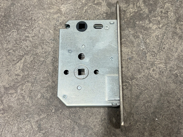 10x Intersteel insteekslot toilet/badkamer met sluitplaat 63/8 – foto 2 – kavel bij XL Auctions
