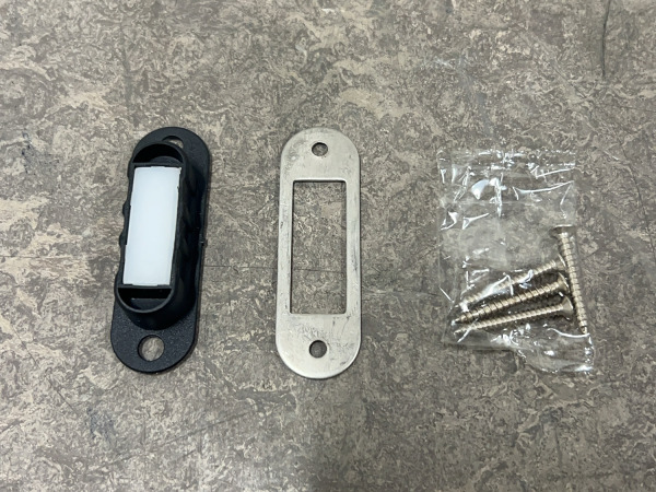 10x Intersteel magneetslot RVS afgerond 174x20mm – foto 5 – kavel bij XL Auctions