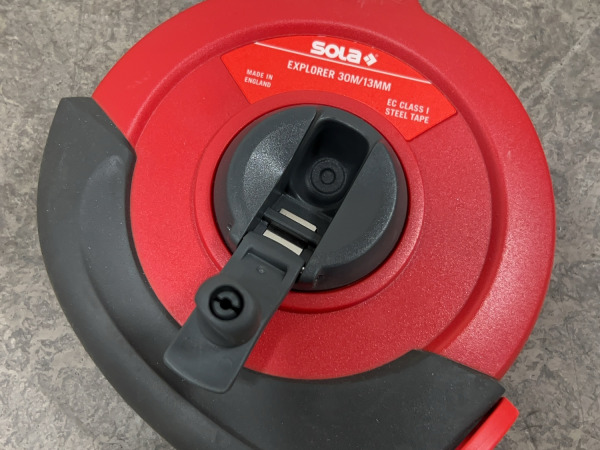 2x Sola meetlint 30m Explorer – foto 5 – kavel bij XL Auctions