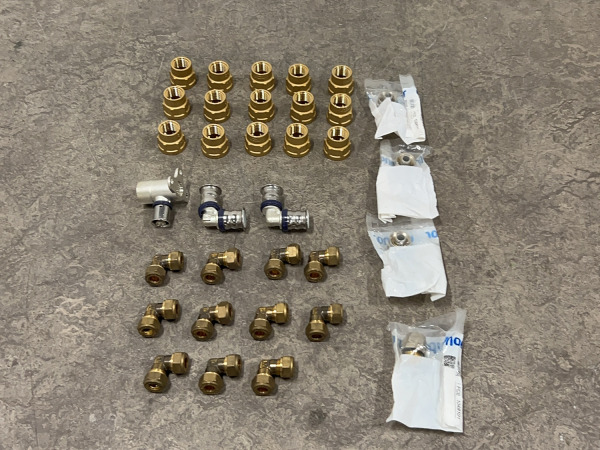 Koppeling set 33-delig – kavel bij XL Auctions