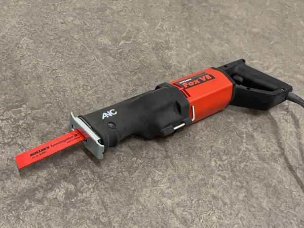 Roller's reciprozaag Fox ANC VE 1050W 230V – foto 3 – kavel bij XL Auctions