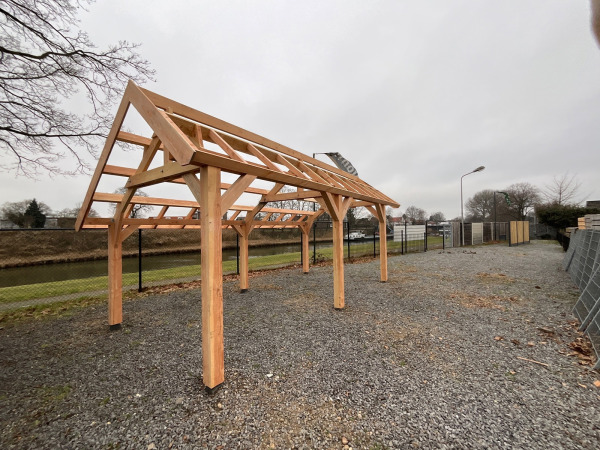 Traditionele Douglas kapschuur 550x360x325 cm – foto 7 – kavel bij XL Auctions
