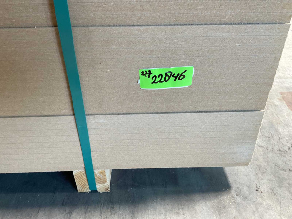 60x MDF plaat 2620x994mm ongegrond 16mm – foto 2 – kavel bij XL Auctions