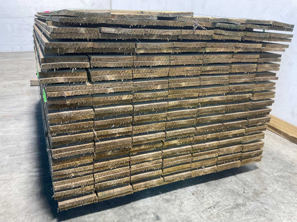 224x Vuren plank 180x16x1,7cm – foto 5 – kavel bij XL Auctions