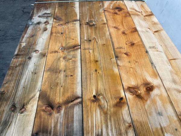 10x Vuren plank geschaafd - 600x23,5x3,8cm – foto 6 – kavel bij XL Auctions