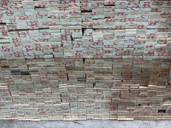 250x Vuren panlat geschaafd 480x3,8x1,1cm – foto 3 – kavel bij XL Auctions