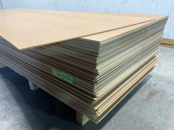 25x HDF plaat Homadur 3050x895 mm 5 mm – foto 5 – kavel bij XL Auctions