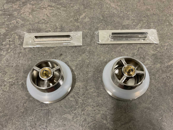 2x Beaux badafvoer en overloop Lilas geborsteld rvs – foto 4 – kavel bij XL Auctions