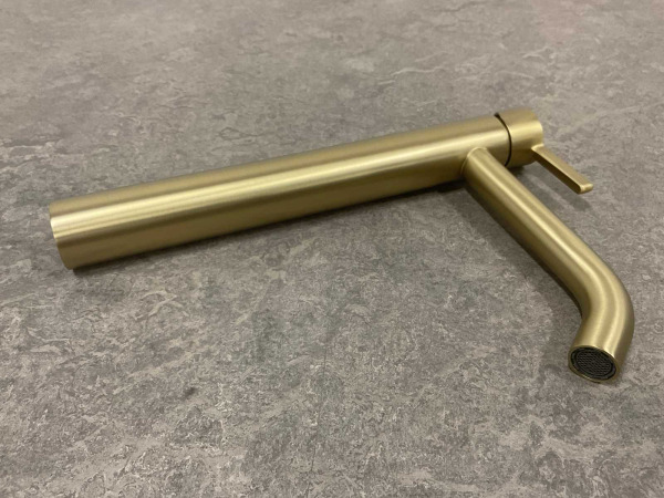 Lavigo wastafelkraan highriser coldstart Sky mat goud – foto 3 – kavel bij XL Auctions