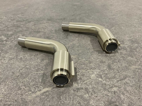 2x Alterna tapkraan wand 11cm Piccolo geborsteld – foto 2 – kavel bij XL Auctions