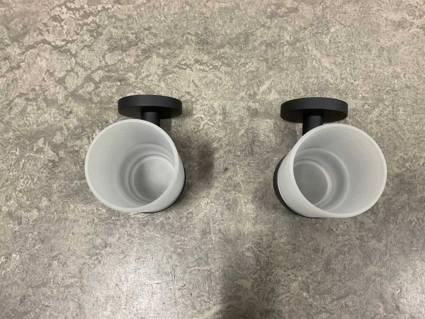 2x Novio glashouder met glas Riga mat zwart – foto 3 – kavel bij XL Auctions