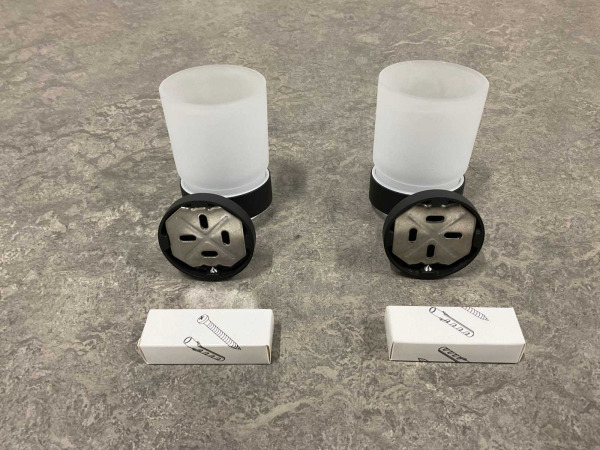 2x Novio glashouder met glas Riga mat zwart – foto 4 – kavel bij XL Auctions