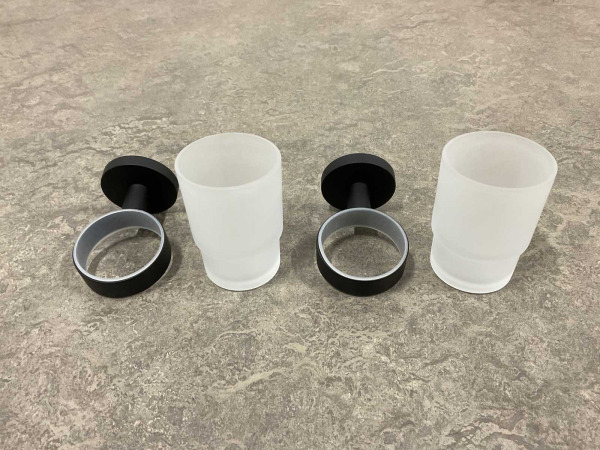 2x Novio glashouder met glas Riga mat zwart – foto 2 – kavel bij XL Auctions