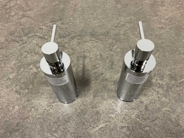 2x Beaux zeepdispenser staand 150ml Ulis chroom – foto 4 – kavel bij XL Auctions