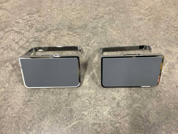 2x Beaux closetrolhouder zonder klep m/ planchet Ulis chroom – foto 2 – kavel bij XL Auctions