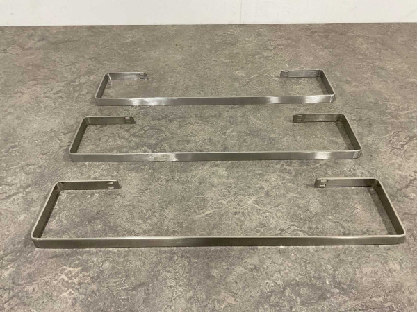 3x Royal Plaza handdoekbeugel 55cm voor radiator Timothy rvs – foto 2 – kavel bij XL Auctions