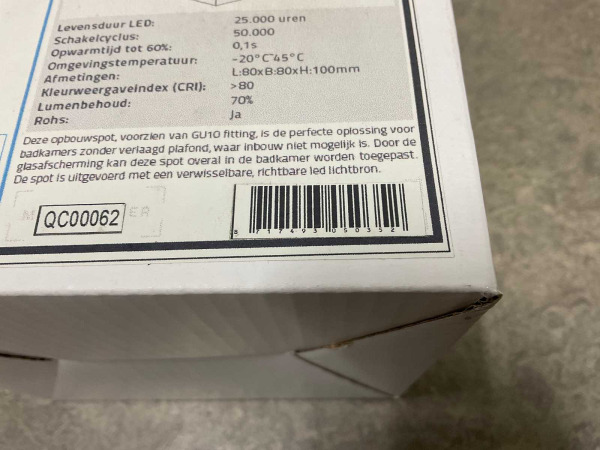 2x Base on opbouwspot GU10 kantelbaar 80x80mm zwart – foto 7 – kavel bij XL Auctions