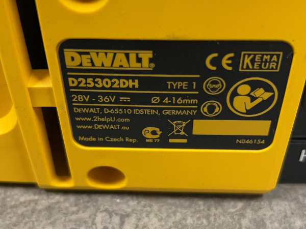 DeWalt stofafzuigsysteem D25302DH – foto 10 – kavel bij XL Auctions