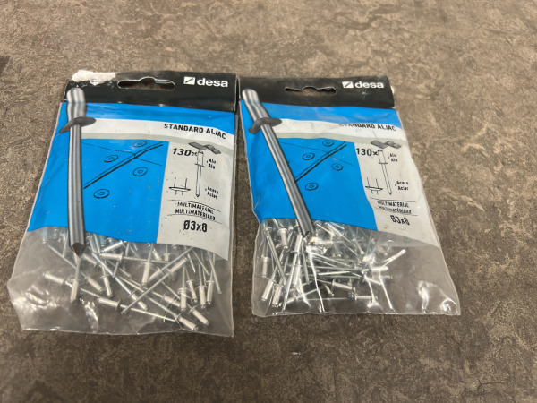 Handgereedschap en blindklinknagel set 13-delig – foto 4 – kavel bij XL Auctions