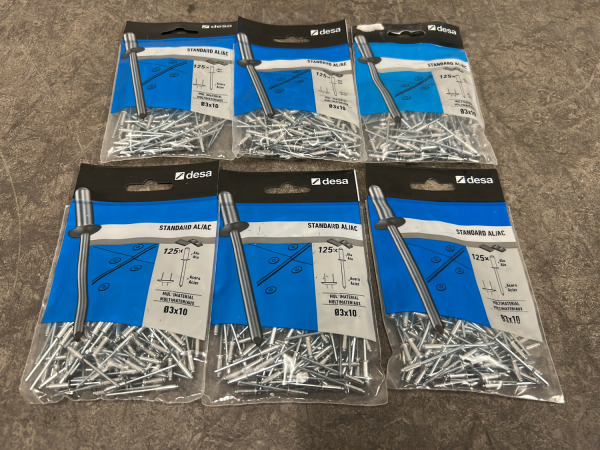 Handgereedschap en blindklinknagel set 13-delig – foto 5 – kavel bij XL Auctions