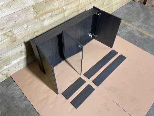 Beaux spiegelkast 120cm met 3 deuren Tarbes donker eiken – foto 4 – kavel bij XL Auctions