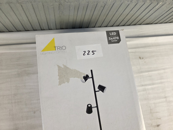 Trio Narcos – foto 2 – kavel bij XL Auctions