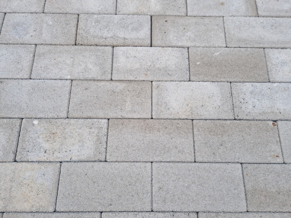 52,25 M2 Betonsteen Grijs 22x11x6 Cm – foto 4 – kavel bij XL Auctions