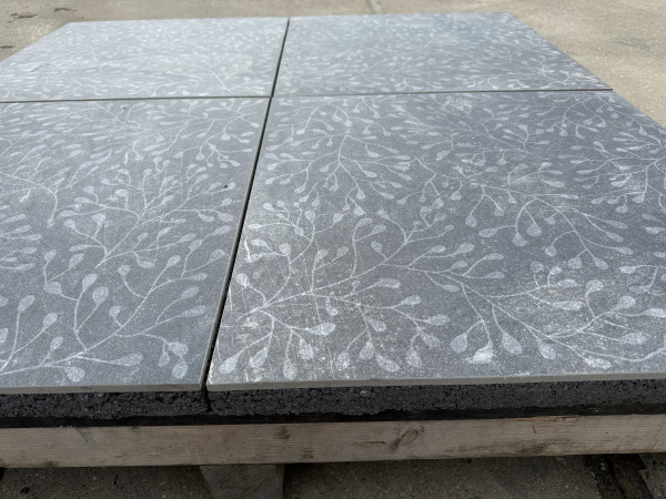 40,32 M2 Keramische Tegel Flower Decor 60x60x4 Cm – foto 4 – kavel bij XL Auctions