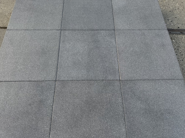 24,48 M2 Gecoate Tegel Naturelook Grey 60x60x3 Cm – foto 5 – kavel bij XL Auctions