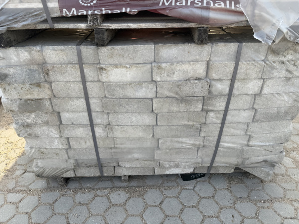 12 M2 Betonklinker Dikformaat Grijs Getrommeld 20x6,5x6,5 Cm – foto 2 – kavel bij XL Auctions