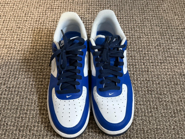 Nike Air Force 1 ’07 LV8 – FQ8825-100 – maat 44 – foto 2 – kavel bij XL Auctions