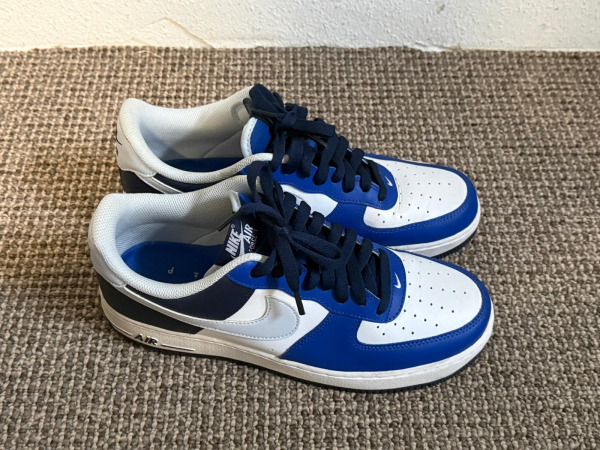 Nike Air Force 1 ’07 LV8 – FQ8825-100 – maat 44 – foto 3 – kavel bij XL Auctions